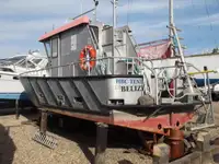 Aluminium Workboat 30 (sold)